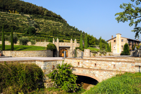 Cuvette – ein Franciacorta sagt der Champagne den Kampf an