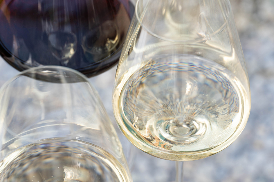 (Zu) tief ins Glas geschaut – das Weinglas als essentieller Genussfaktor?