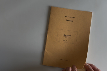 Martel Weinwelt - Vom Lohnbuch zum Minicomputer