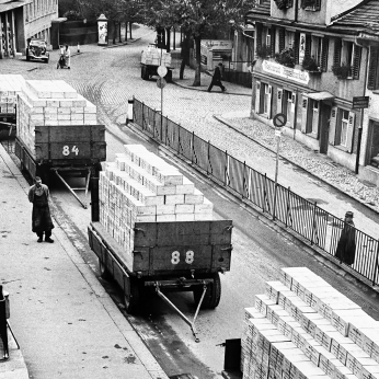 Martel Weinwelt - Bewegte Martel-Zeiten: Perlen aus dem Firmenarchiv
