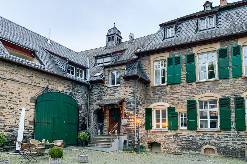 Weingut Weingut Schloss Lieser