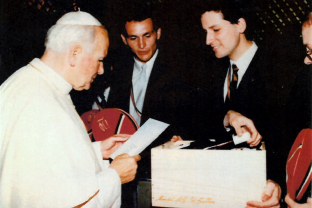 Papst Messwein