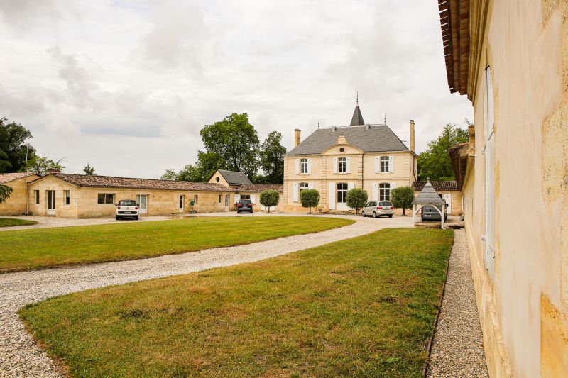 Weingut Château Mille Roses
